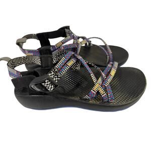 Chaco's Big Kids Sandals Size 6